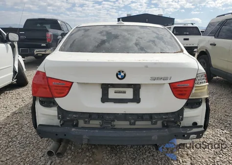 2011 BMW 328 Xi из США, поврежденный, VIN WBAPK7G53BNN69785